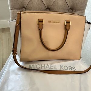 Michael Kors handbag
